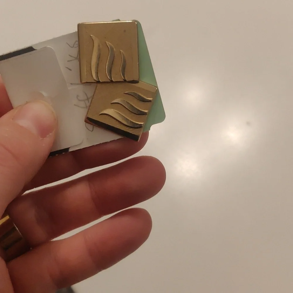 Vintage Swank A Pair Of Square Cufflinks Golden Tone Y2K Cottagecore Retro Goth